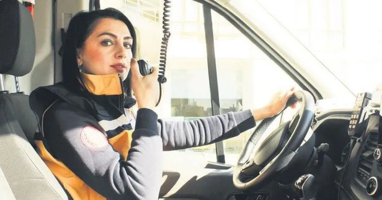 Ambulans şoför Zeynep’e emanet