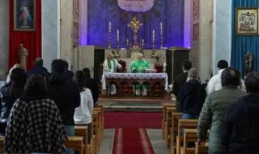 DEAŞ saldırısı sonrası Santa Maria kilisesinde ilk pazar ayini gerçekleştirildi