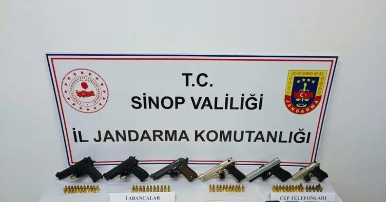 Sinop’ta ruhsatsız silah operasyonu! 5 gözaltı