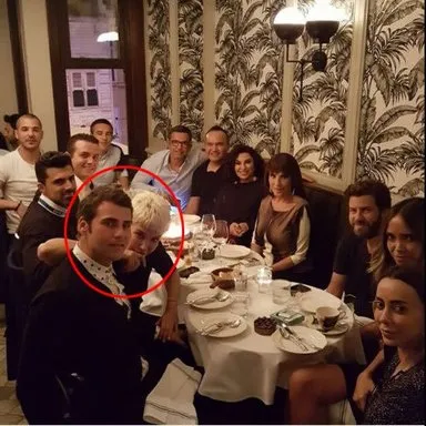 Deniz Akkaya şiddet gördüğü arkadaşı Harris ile evleniyor