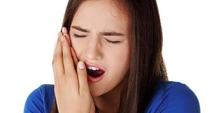 Diş eti ağrısına ne iyi gelir, nasıl geçer? Diş eti ağrısına anında ve