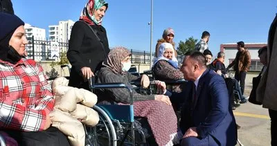 Dünya Engelliler Günü'nde engelli vatandaşlara tekerlekli sandalye #diyarbakir