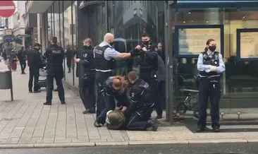 Almanya’da polis şiddeti: Bebeğinin yanında başörtülü kadına sert müdahale...