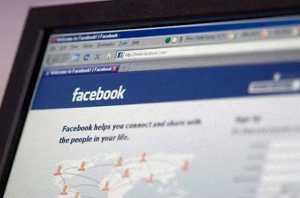 TÃ¼rkiyeâde kullanÄ±cÄ± baÅÄ± 3.5 dolar kazanan Facebook sizi arÅivliyor