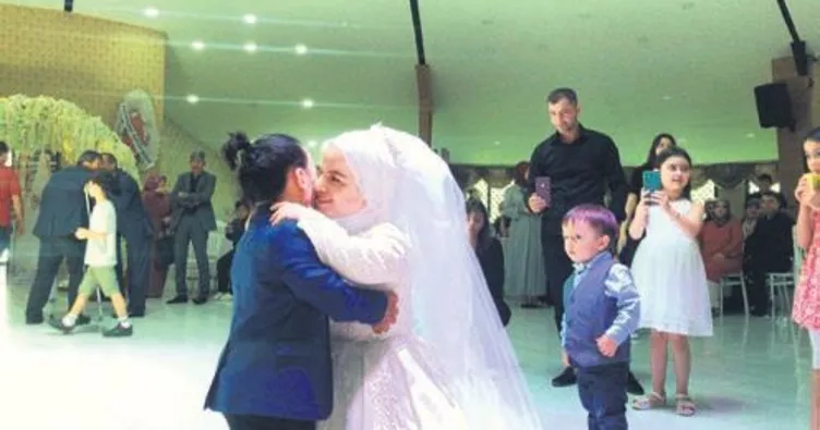 Onlar erdi muradına