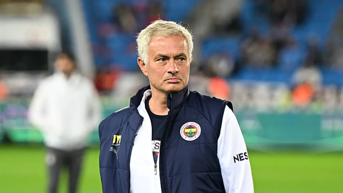 Jose Mourinho’dan zehir zemberek açıklama: Onu bir daha istemiyoruz Jose Mourinho’dan zehir zemberek açıklama: Onu bir daha istemiyoruz