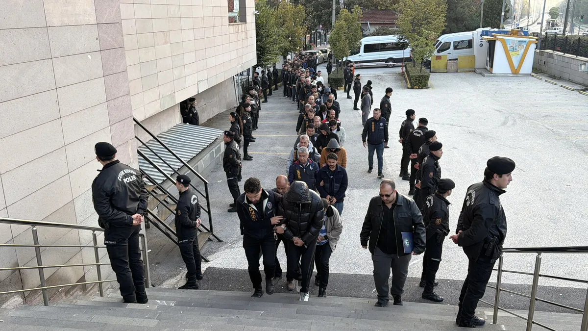 33 ilde dev bahis operasyonu: 7,1 milyar liralık işlem, 101 gözaltı
