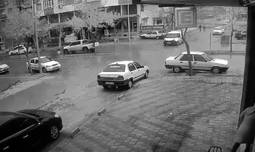 Şanlıurfa’da yürekleri ağza getiren kaza:6 yaşındaki minik kıza araba çarptı! #sanliurfa
