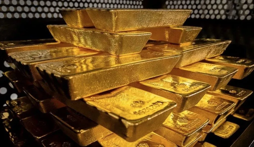 Золото можно вернуть обратно. 600 Тонн золота. 90 Тонн золота в рублях. Слиток золота. Золотой резерв.