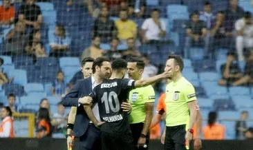 Adana Demirspor-Başakşehir maçında şok gerginlik! Belhanda hakemle tartıştı...
