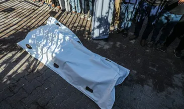 Katil İsrail yerinden edilenlerin çadırlarını vurdu: 1 ölü, 10 yaralı