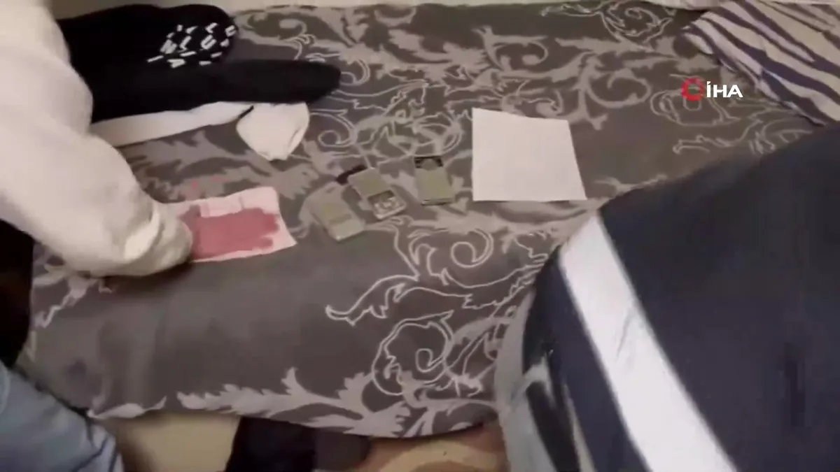 İstanbul Üsküdar’da uyuşturucu operasyonu | Video videosunu izle İstanbul Üsküdar’da uyuşturucu operasyonu | Video videosunu izle