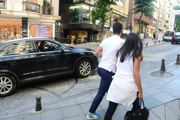 Arda Turan ile Aslıhan Doğan ilk kez el ele