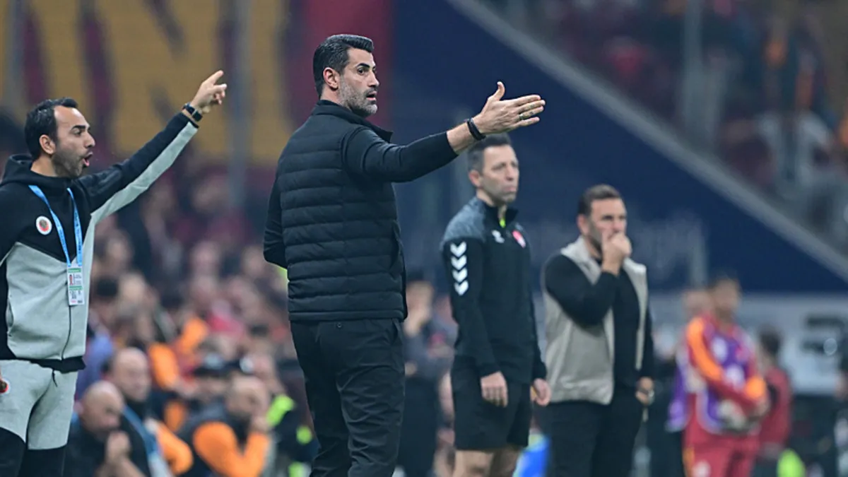 Volkan Demirel: Ben üç puan kaybettik diye üzülüyorum Volkan Demirel: Ben üç puan kaybettik diye üzülüyorum