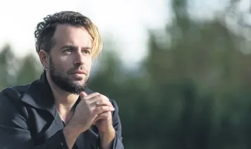 İlk şarkı Emre’den