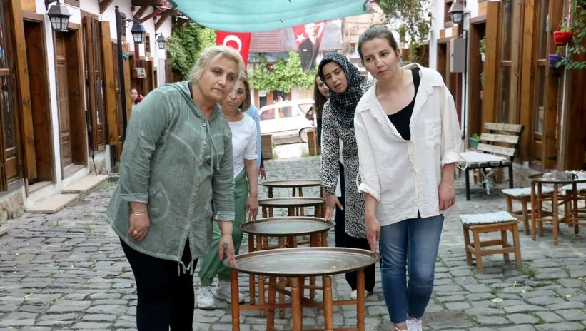 Türkiye’de bir ilk! Bu sokağın esnafları sadece kadınlardan oluşuyor: Ahilik kültürünü sürdürüyoruz