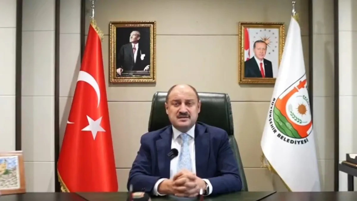 Son dakika: Şanlıurfa Büyükşehir Belediye Başkanı Kasım Gülpınar YRP'den istifa etti