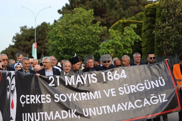 samsunda-cerkes-soylesisi-cerkes-surgunu-bir-trajediydi-1748159053982.jpg