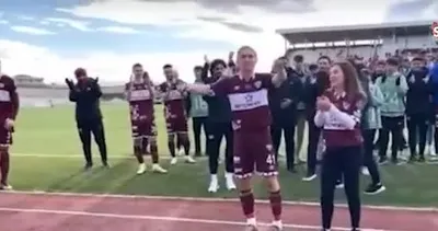 Sahada sürpriz evlenme teklifi | Video