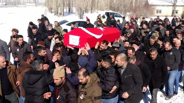 nisanina-gidiyordu-genc-asker-kazada-hayatini-kaybetti-1739697023787.jpg