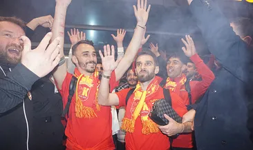 Kayserispor Fenerbahçe maçı sonrası coşkuyla karşılandı