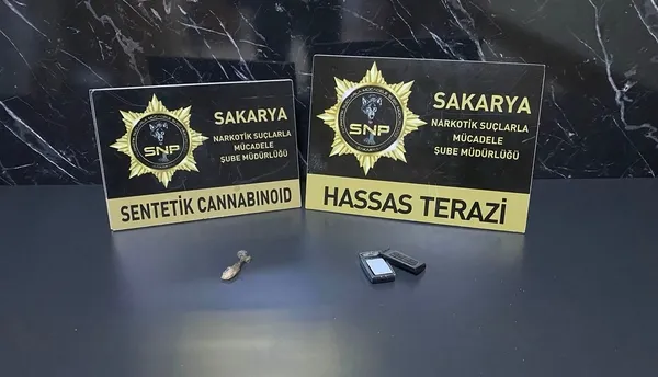 yakalanmamak-icin-uyusturucuyu-ayni-ikamette-satip-kullandirmislar-17-gozalti-1777628165966.jpg