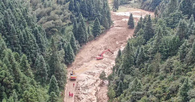 Çin’de heyelan faciası: 2 ölü