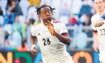 Batshuayı direğe takıldı