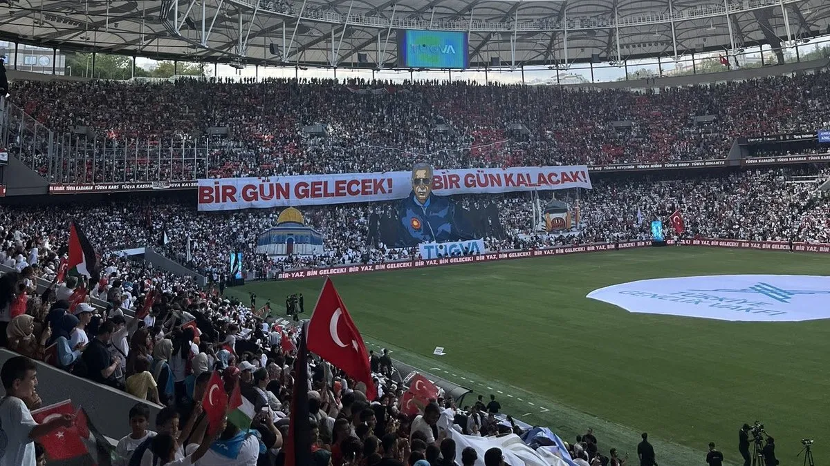 TÜGVA Programı'na damga vuran Mescid-i Aksa koreografisi Bir gün gelecek bir gün kalacak