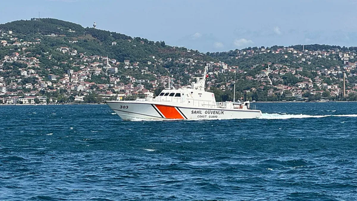 Beykoz’da tekne alabora oldu: 3 kişi kurtarıldı, 1 kişi öldü! Beykoz’da tekne alabora oldu: 3 kişi kurtarıldı, 1 kişi öldü!