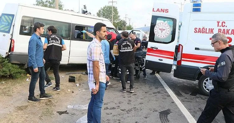 Samsun’da kamyon, öğrenci servisine çarptı: 1 ölü, 4 yaralı