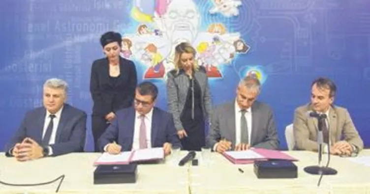 Öğrencilere robot eğitimi