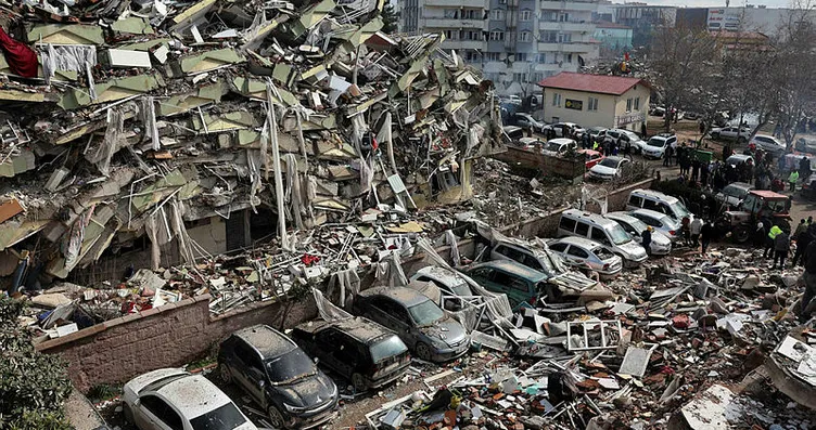 Son dakika deprem açıklaması | Uzman isimlerden...
