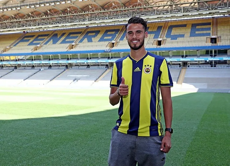Son dakika Fenerbahçe transfer haberleri! Fiyasko transfer Fenerbahçe’nin elinde kaldı!