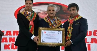 Vali Mehmet Makas’a Ertuğrul Gazi Şenliği'nde Karakeçili Fahri Hemşehrilik Beratı verildi #kirikkale