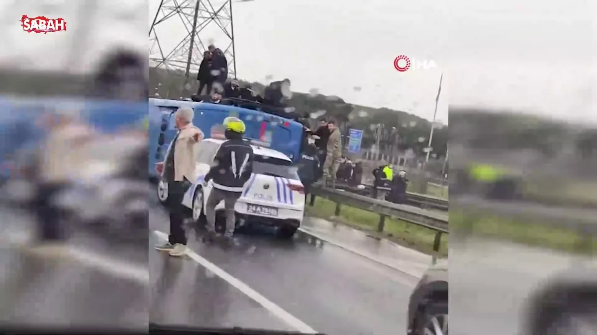 SON DAKİKA: İstanbul’da cezaevi nakil aracı devrildi: Yaralılar var! | Video videosunu izle SON DAKİKA: İstanbul’da cezaevi nakil aracı devrildi: Yaralılar var! | Video videosunu izle
