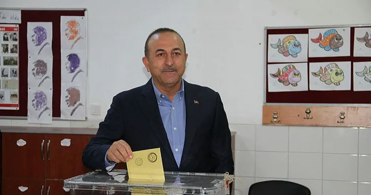 Bakan Çavuşoğlu oyunu kullandı