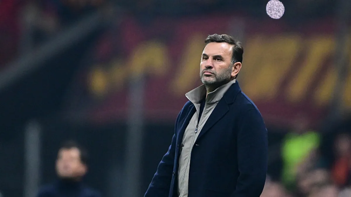 Galatasaray'da Okan Buruk'tan flaş transfer açıklaması!