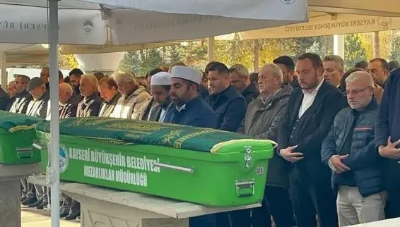 kayseride-babasini-bicaklayarak-katletmisti-cani-evladin-ifadesi-kan-dondurdu-babam-uyurken-1779957269262.jpg