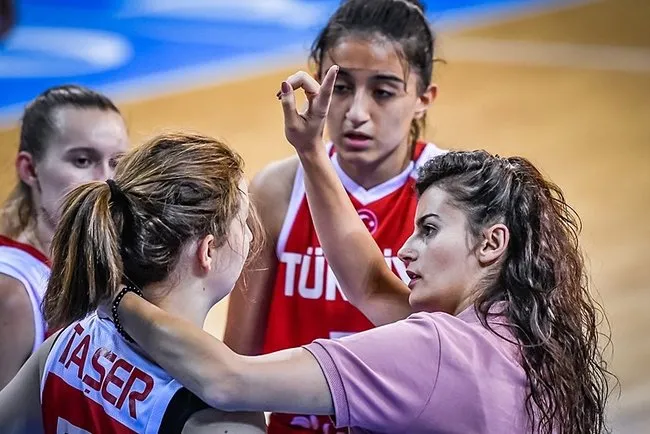 SON DAKİKA... Kadın Basketbol Milli Takımı’nın doktoruydu... Sedanur Bağdigen evinde ölü bulundu: Veda notu ortaya çıktı!