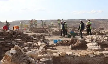 Seyitömer Höyüğü’nde kazılar bölge tarihine ışık tutuyor
