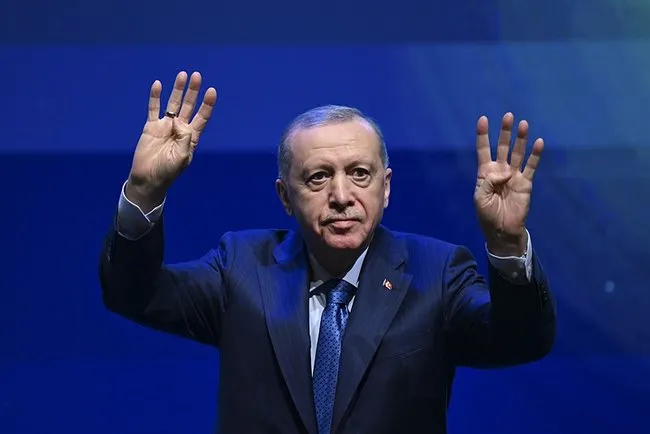 Başkan Erdoğan: Sosyal medya toplum yapısını hedef alıyor