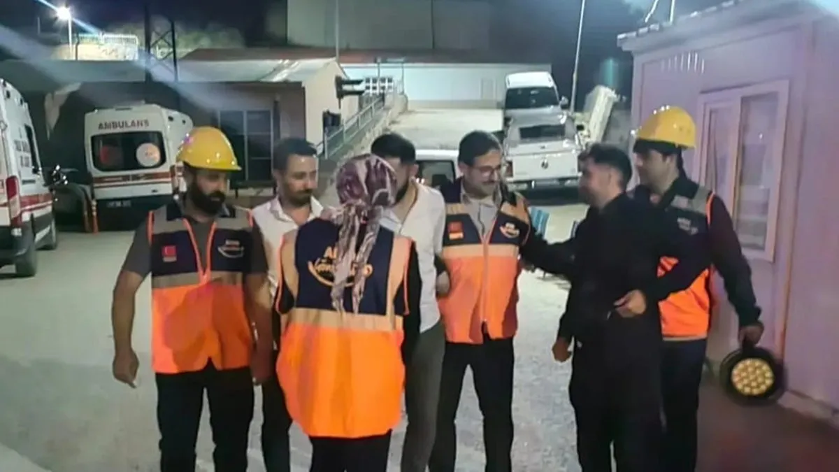 Epilepsi hastası çocuk her yerde aranıyordu: O halde bulundu! Epilepsi hastası çocuk her yerde aranıyordu: O halde bulundu!