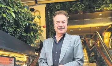 Ünlü sanatçı Orhan Gencebay: Ameliyattan çıkıp stüdyoya gireceğim