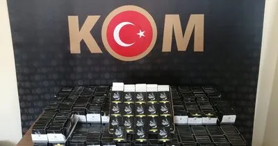 Durdurulan araçtan bin 50 paket kaçak sigara çıktı #kocaeli