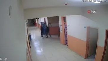 Van'da okula giren musluk hırsızları kamerada