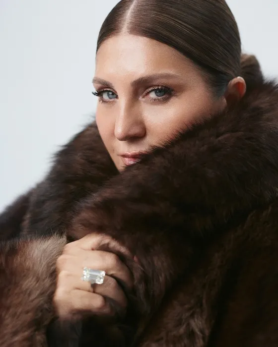 54 yaşındaki Sibel Can gündemden düşmüyor! Son konserinde kiloları dikkat çekti...