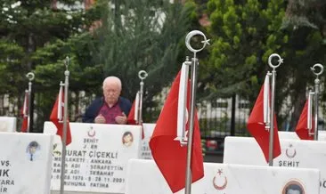 Şehit aileleri arife günü şehitliklere akın etti #ankara Şehit aileleri arife günü şehitliklere akın etti #ankara