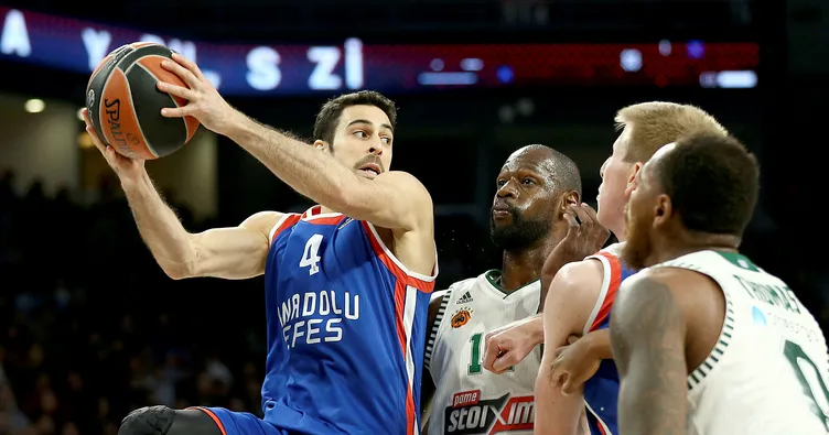 Doğuş Balbay 2 yıl daha Anadolu Efes’te