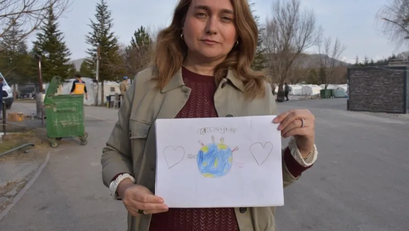 Depremzede çocuklar umutlarını çizimlerine yansıttı